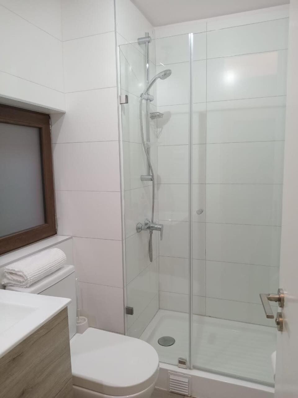 Hom I Hermoso Loft 2pax En Cerro Baron Y Estacionamiento 2213 Valparaíso