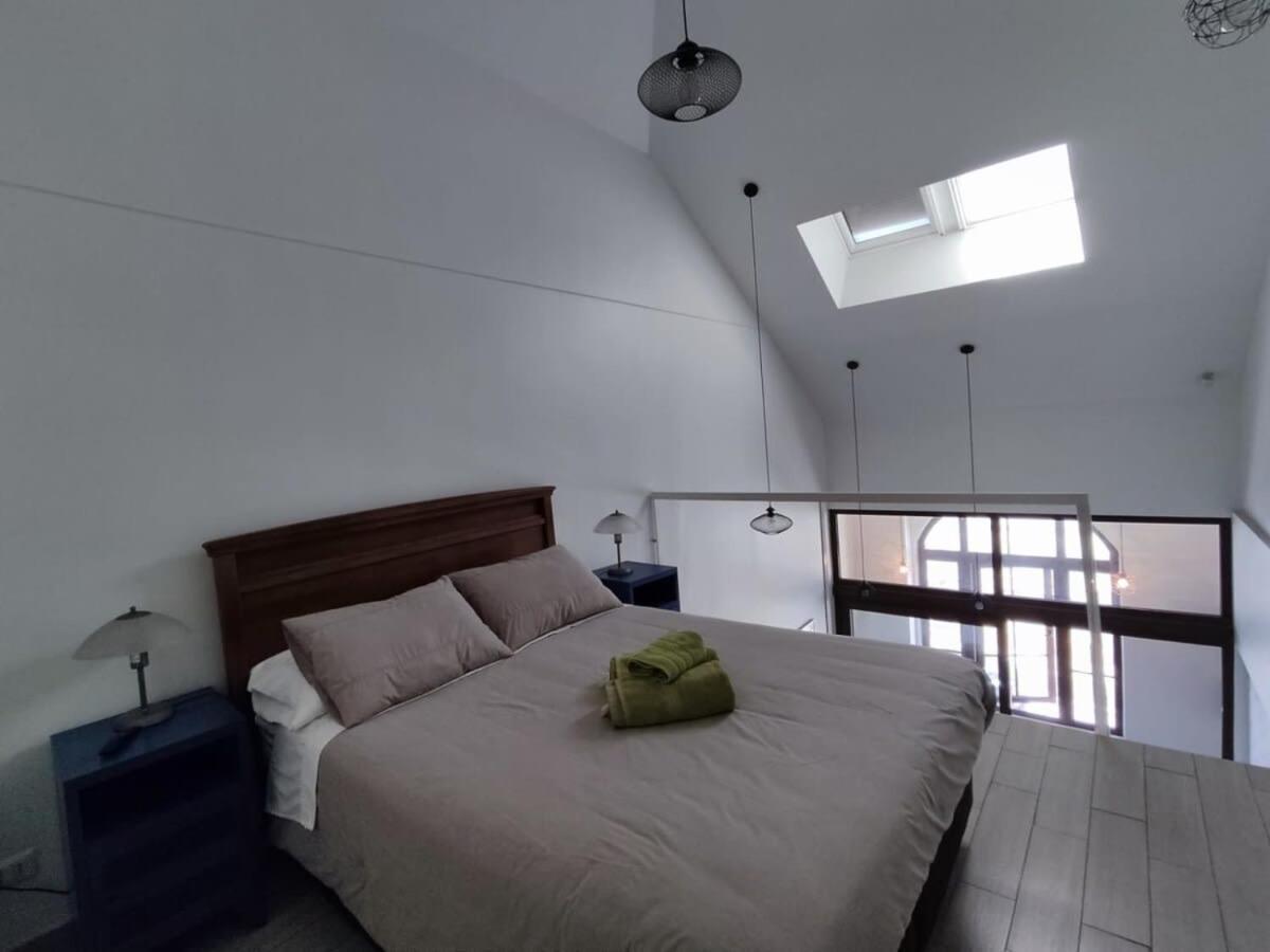 Apartamento Hom I Hermoso Loft 2pax En Cerro Baron Y Estacionamiento 2213